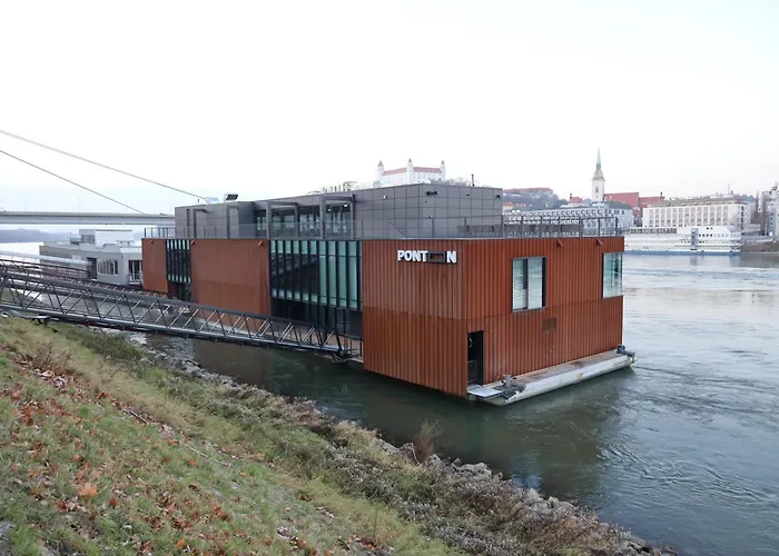 Ponton Bratislava