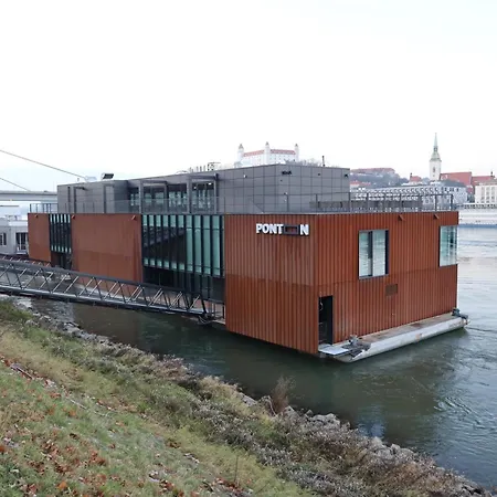 Ponton Bratislava